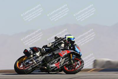 media/Dec-01-2025-Moto Forza (Mon) [[2daa91e15f]]/2-Intermediate Group/Session 2 Turn 9 Entry/